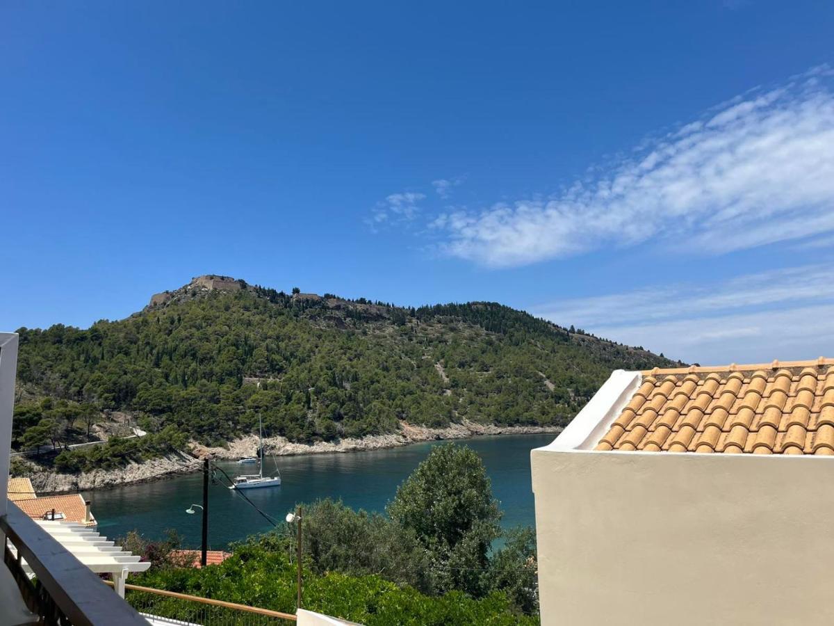 Vassilis Retreat Hotell Asos Exteriör bild