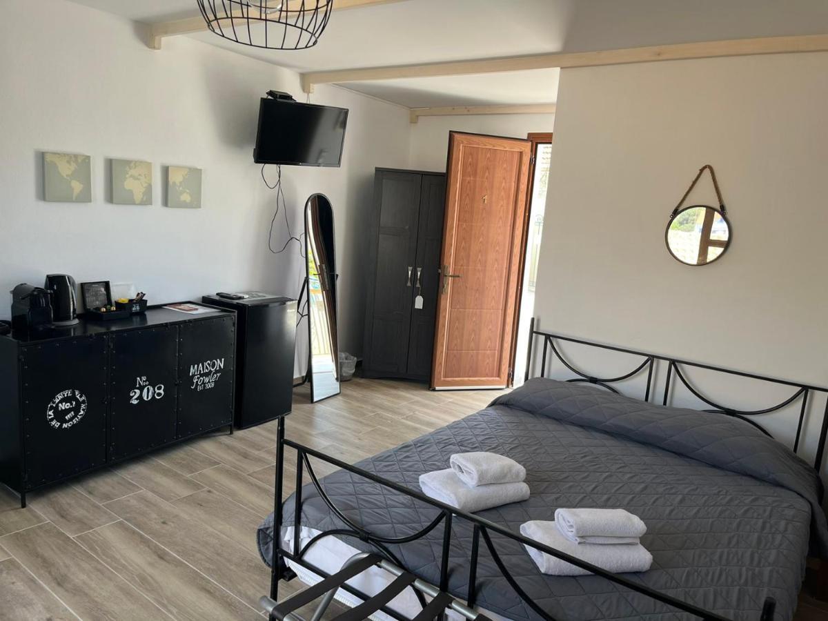 Vassilis Retreat Hotell Asos Exteriör bild