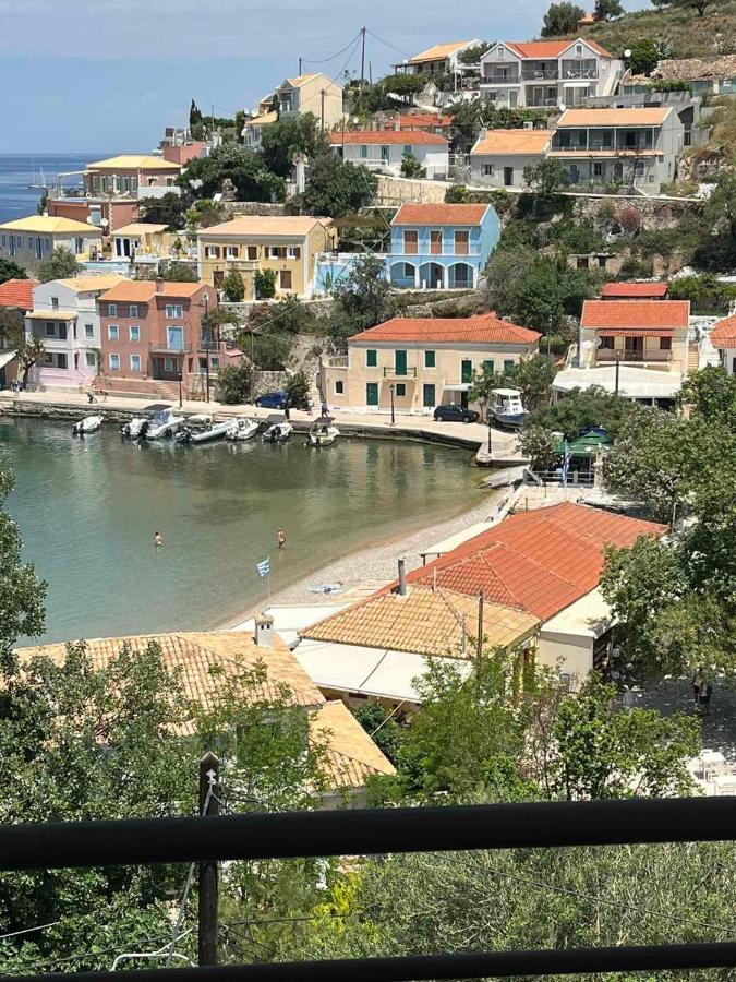 Vassilis Retreat Hotell Asos Exteriör bild