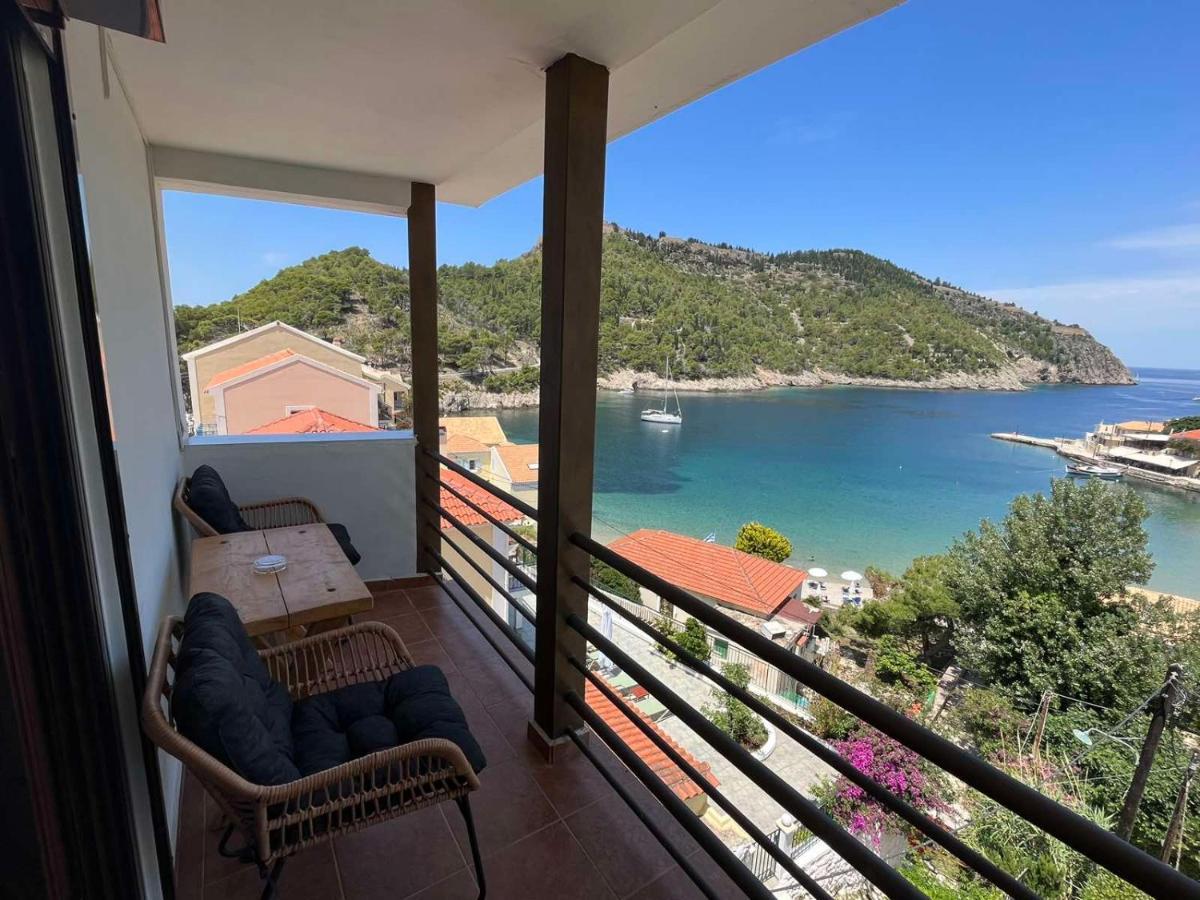 Vassilis Retreat Hotell Asos Exteriör bild