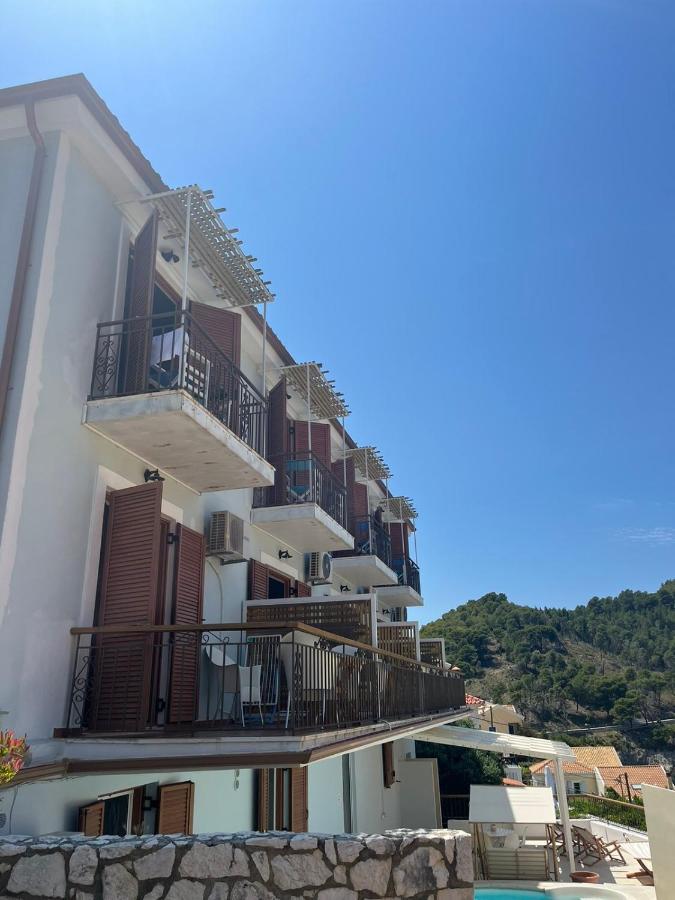 Vassilis Retreat Hotell Asos Exteriör bild