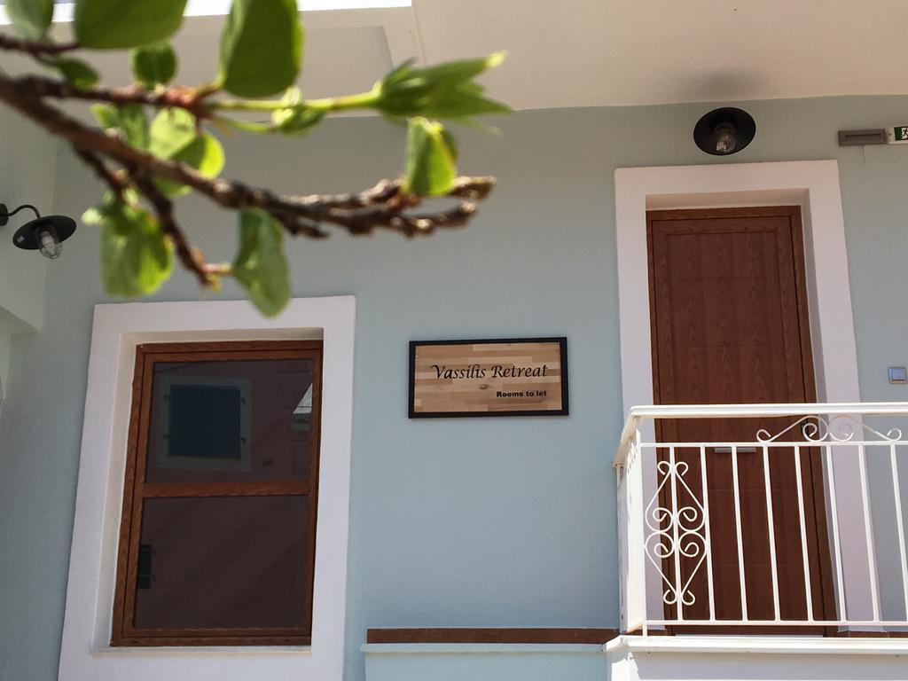 Vassilis Retreat Hotell Asos Exteriör bild