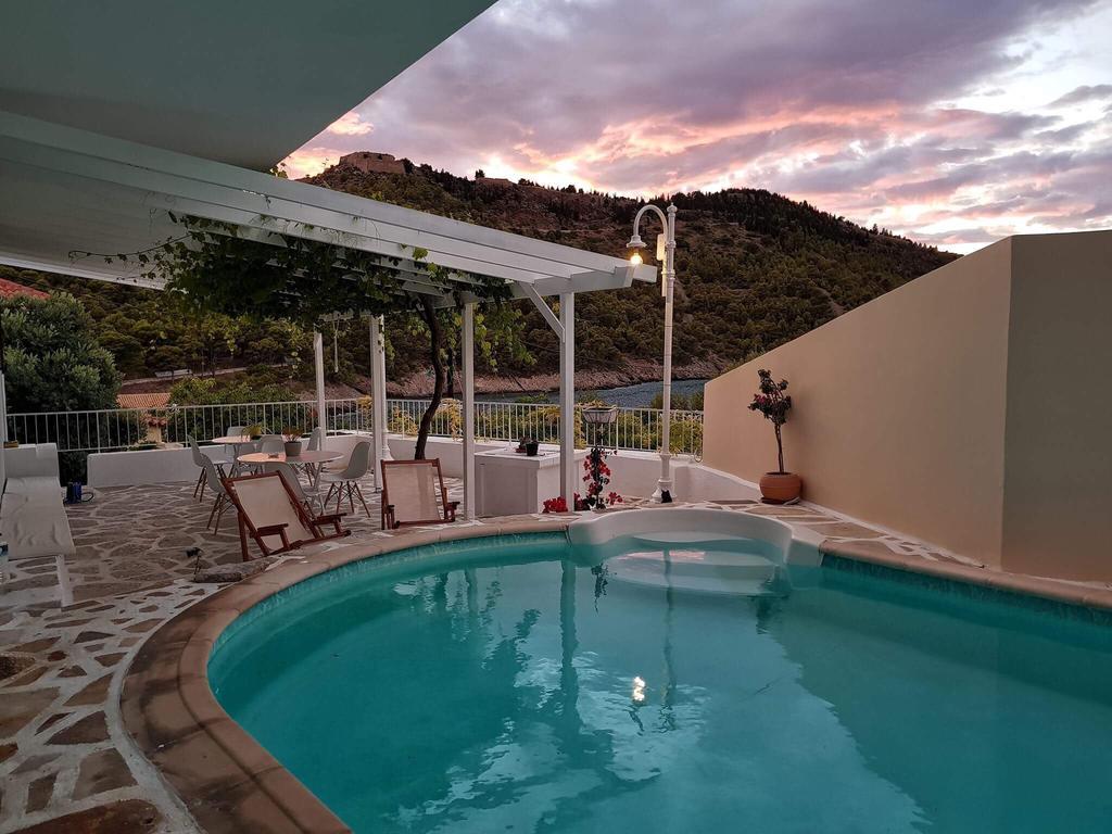 Vassilis Retreat Hotell Asos Exteriör bild